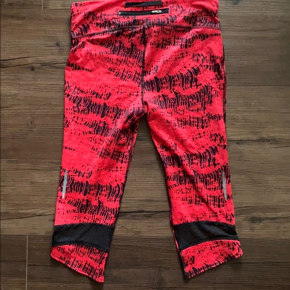 Calf length workout leggings - Picture 2 of 2